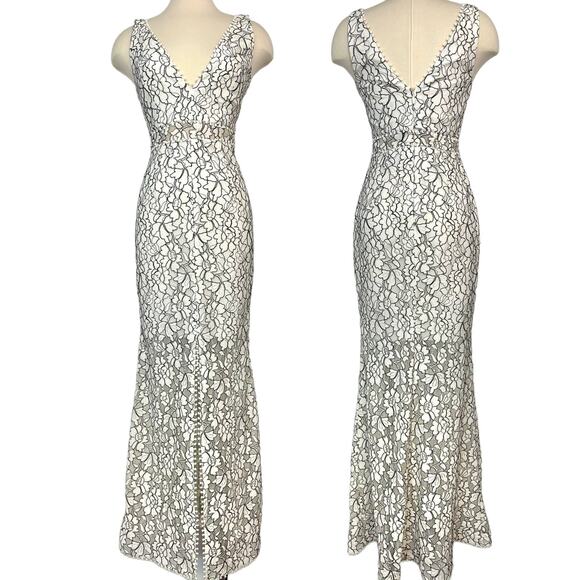 Nicholas French Lace Gown Maxi Dress in White V-Neck Sleeveless | Size 4 NWT - Picture 1 of 14